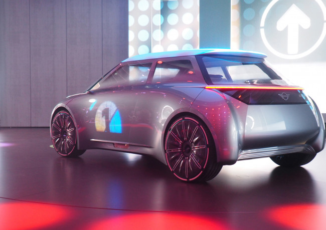 Обои картинки фото mini vision next 100 concept 2016, автомобили, выставки и уличные фото, mini, concept, 2016, 100, next, vision