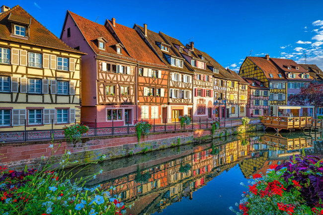 Обои картинки фото города, кольмар , франция, канал, набережная, цветы