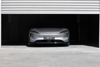 Картинка автомобили luxeed