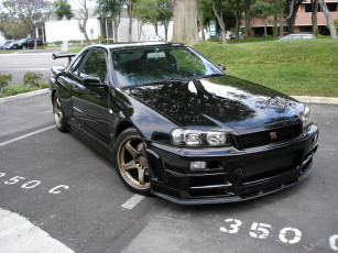 Картинка автомобили nissan datsun