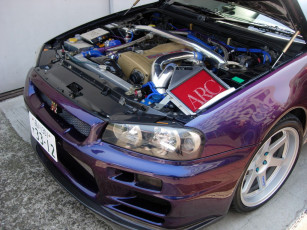 Картинка автомобили nissan datsun