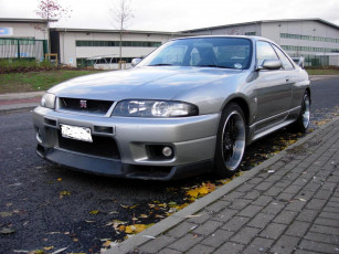 Картинка автомобили nissan datsun