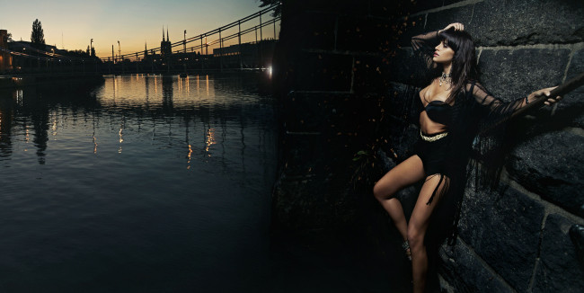 Обои картинки фото -Unsort Брюнетки Шатенки, девушки, unsort, брюнетки, шатенки, мост, река