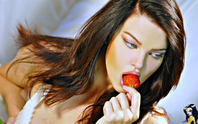 Обои картинки фото Dana Hamm, девушки, модель, брюнетка, клубничка