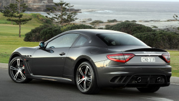 Картинка maserati granturismo автомобили эксклюзивные спортивные бизнес-класс италия s p a