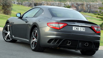 Картинка maserati granturismo автомобили италия бизнес-класс спортивные эксклюзивные s p a