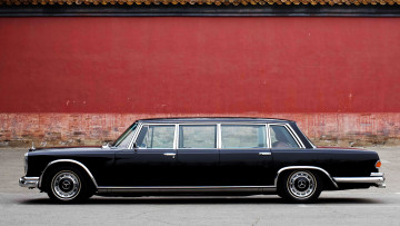 Картинка mercedes автомобили benz германия подразделение daimler ag легковые автобусы грузовики двигатели mercedes-benz