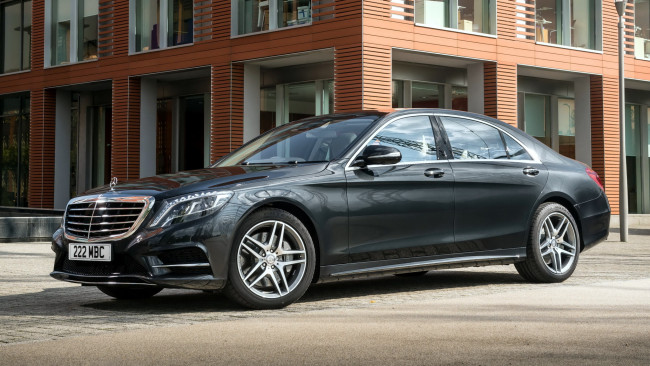 Обои картинки фото mercedes, автомобили, benz, легковые, грузовики, mercedes-benz, автобусы, двигатели, германия, подразделение, daimler, ag