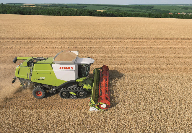 Обои картинки фото техника, комбайны, claas, axion