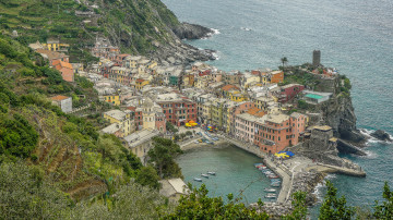 Картинка vernazza города амальфийское+и+лигурийское+побережье+ италия простор