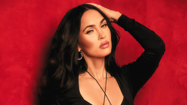Обои картинки фото девушки, megan fox, актриса, шатенка, лицо