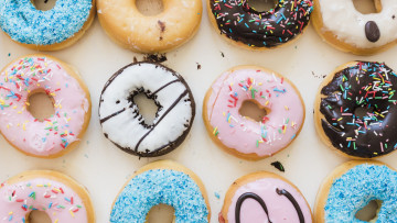 обоя еда, хлеб,  выпечка, пончики, выпечка, глазурь, посыпка