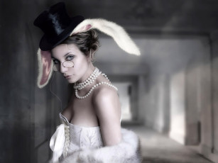 Картинка kassandra rabbit from wonderland разное
