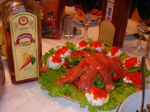 Обои картинки фото еда, рыба, морепродукты, суши, роллы