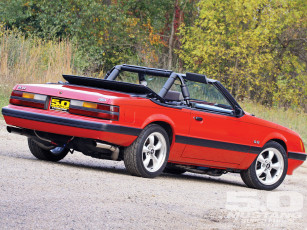 Картинка 1986 ford mustang lx convertible автомобили
