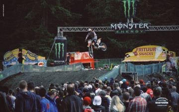 Картинка спорт мотокросс трасса гонки