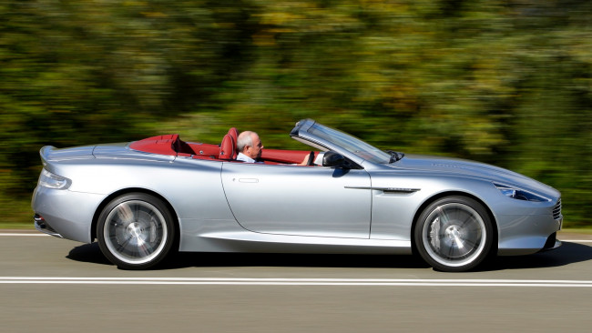 Обои картинки фото aston, martin, автомобили, автомобиль, скорость, мощь, изящество, стиль