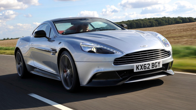 Обои картинки фото aston, martin, vanquish, автомобили, скорость, автомобиль, стиль, изящество, мощь