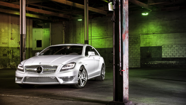 Обои картинки фото mercedes, cls, автомобили, benz, автомобиль, стиль, изящество, скорость, мощь