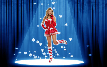 обоя -Unsort Снегурочки, девушки, unsort, снегурочки, снежинки, улыбка, девушка