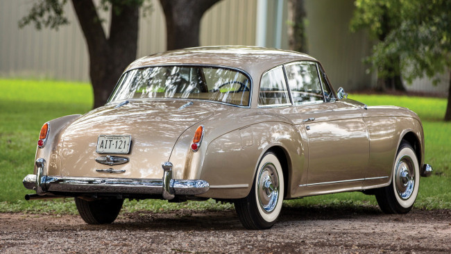 Обои картинки фото bentley, continental, автомобили, motors, элитные, великобритания, премиум-класс