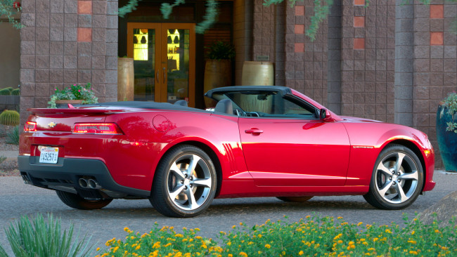 Обои картинки фото chevrolet, camaro, автомобили, легковой, культовый, gm, division, сша, автомобиль