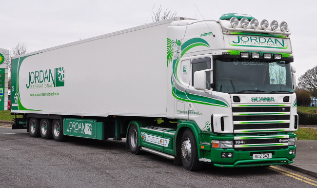 Обои картинки фото scania, автомобили, грузовые, ab, дизельные, двигатели, судовые, автобусы, швеция