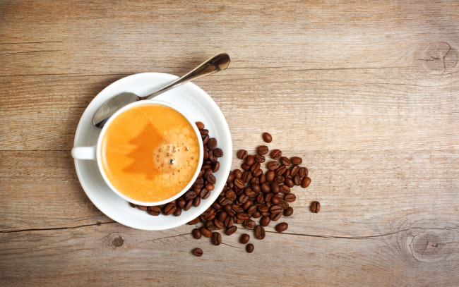 Обои картинки фото еда, кофе, кофейные, зёрна, чашка, зерна, елочка