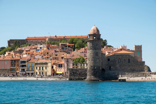 Обои картинки фото франция коллиур, города, - улицы,  площади,  набережные, крепость, дома, набережная, коллиур, франция