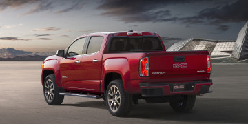 Картинка автомобили gm-gmc cab crew denali canyon gmc 2017 г красный