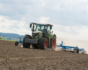 Картинка техника тракторы fendt