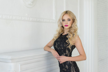 Картинка девушки -unsort+ блондинки песик