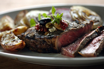 Картинка еда мясные+блюда стейк мясо