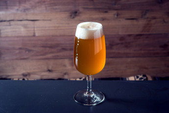 Картинка еда напитки +пиво пена бокал пиво