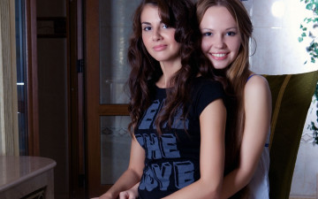 Картинка девушка девушки -unsort+ группа+девушек модель