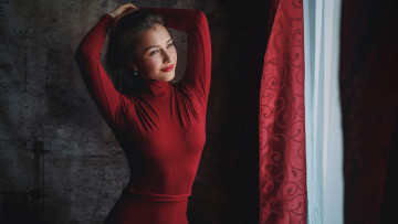 Картинка девушки -+брюнетки +шатенки девушка окно красный брюнетка