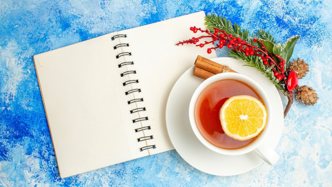 Обои картинки фото еда, напитки,  чай, блокнот, чай, лимон, корица