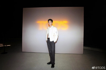 Картинка мужчины xiao+zhan актер куртка щит