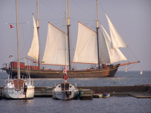 обоя корабли, разные, вместе