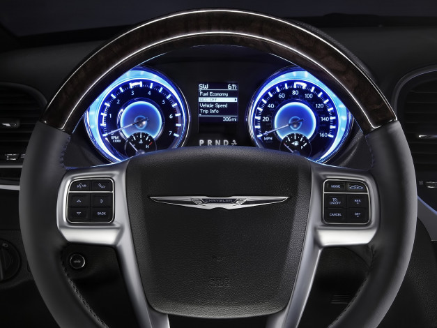 Обои картинки фото автомобили, спидометры, торпедо