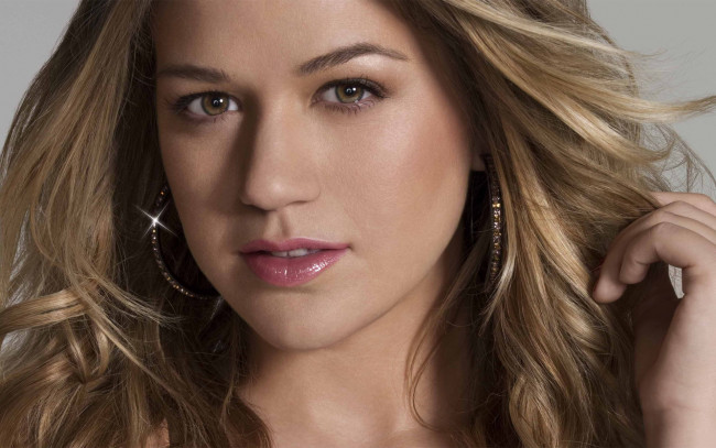 Обои картинки фото kelly, clarkson, музыка, певица, сша, поп, поп-рок