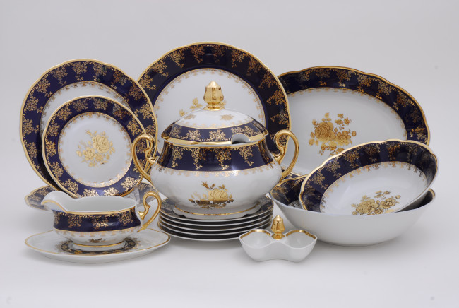 Обои картинки фото разное, посуда, столовые, приборы, кухонная, утварь, сервиз, тарелки