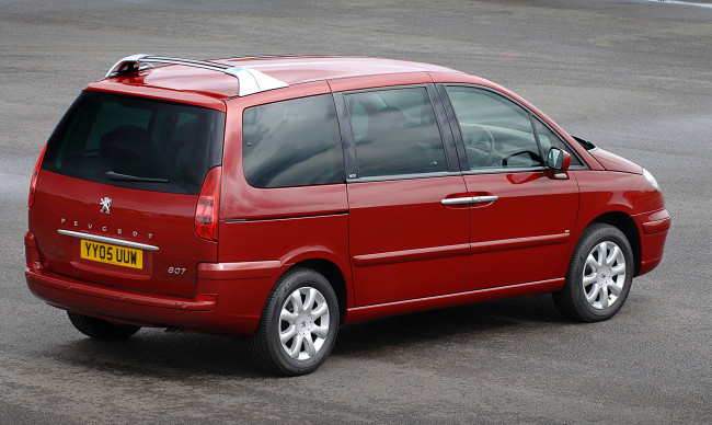 Обои картинки фото автомобили, peugeot, красный, uk-spec, 807