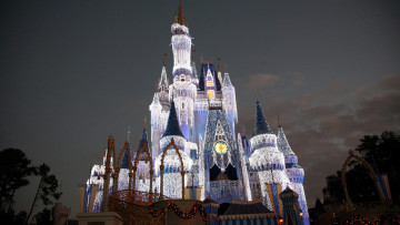 Картинка кино+фильмы cinderella+ 2015 сказочный замок