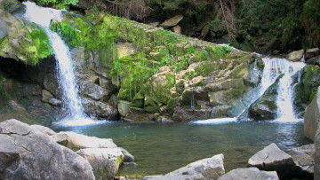 Картинка природа водопады камни поток