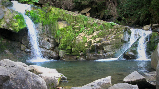 Обои картинки фото природа, водопады, камни, поток