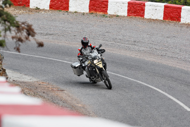 Обои картинки фото мотоциклы, bmw