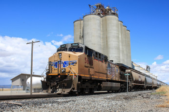 Картинка техника поезда локомотив состав