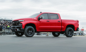 обоя chevrolet silverado 2019, автомобили, выставки и уличные фото, chevrolet, silverado, 2019, красный, внедорожник