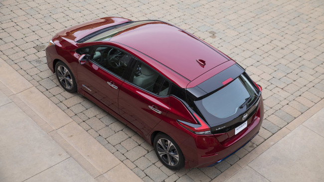Обои картинки фото nissan leaf 2018, автомобили, nissan, datsun, 2018, leaf